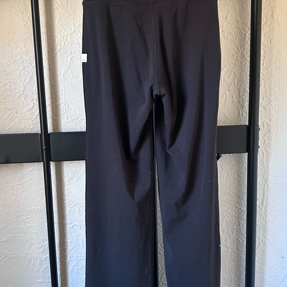 Vuori Athletic Pant - Picture 3 of 4